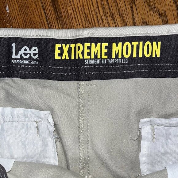 NWT Lee Extreme Comfort MVP Men's Pants 34 X 32 Flex Wrinkle Resistant - Picture 3 of 5